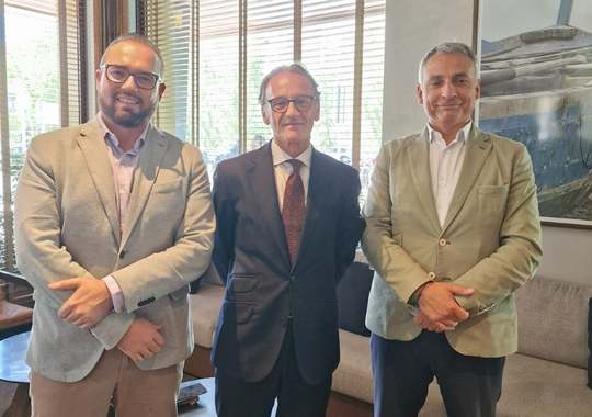 APD e ISMS Forum sellan una alianza estrat�gica para impulsar la ciberseguridad en la direcci�n empresarial 