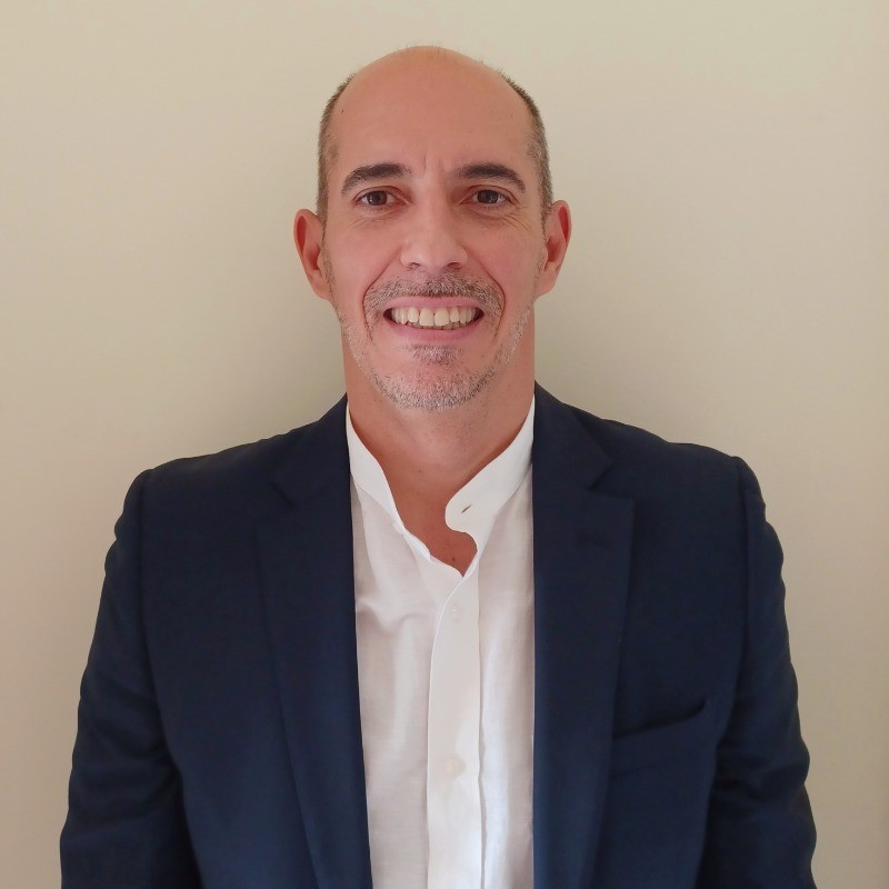 ALBERTO CA�ADAS