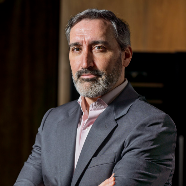 LVARO ONTAN