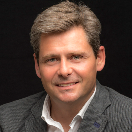 BERNARDO CRESPO 
