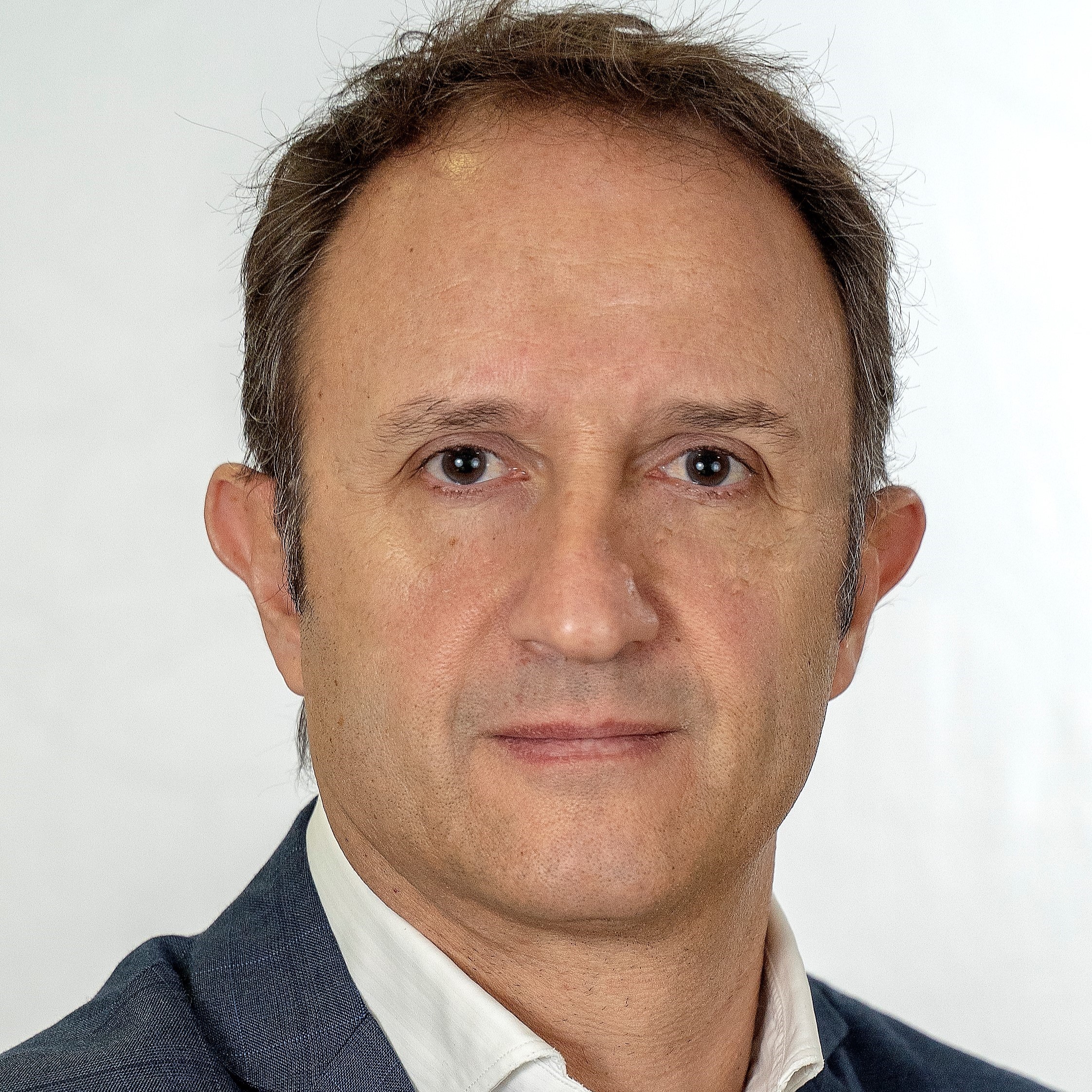 FERNANDO MARTNEZ