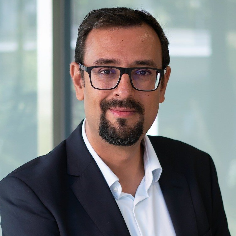 IVAN SANCHEZ