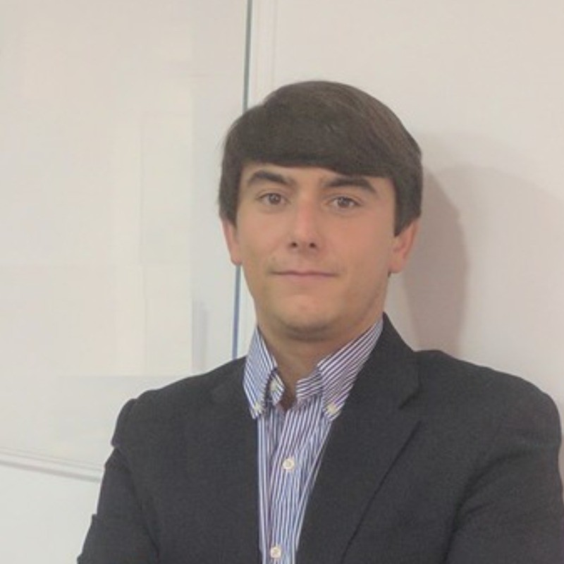 JUAN-ROM�N MART�NEZ