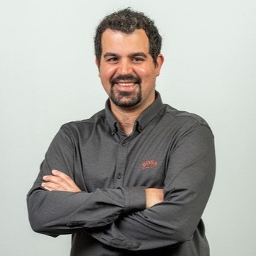 LUCAS VARELA