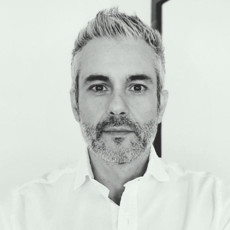 LUIS GARCIA  MOYA
