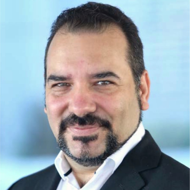 MANUEL BARRIOS