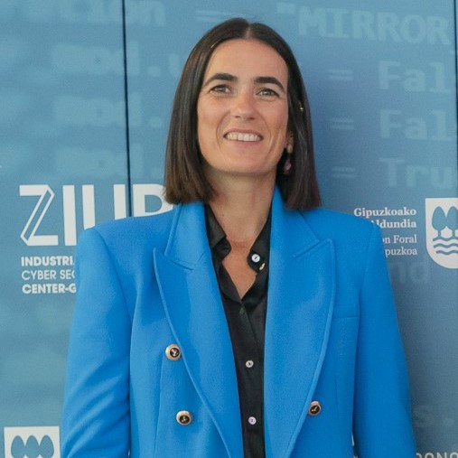 MARIA PENILLA AZCUENAGA