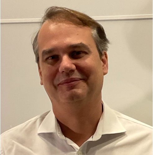 MIGUEL CEBRI�N